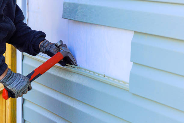 Reliable Siding Replacement contractor in Dunedin, FL by Superior Siding Solutions